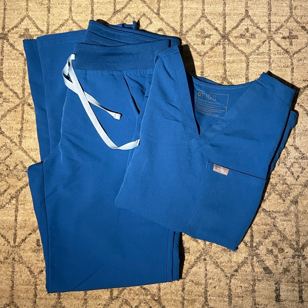 Figs Small Scrub Set - Royal Blue